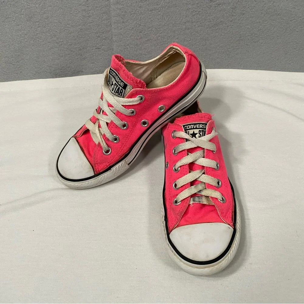 Converse All Star Low Top Pink Shoes Kids Girls Youth Size 12